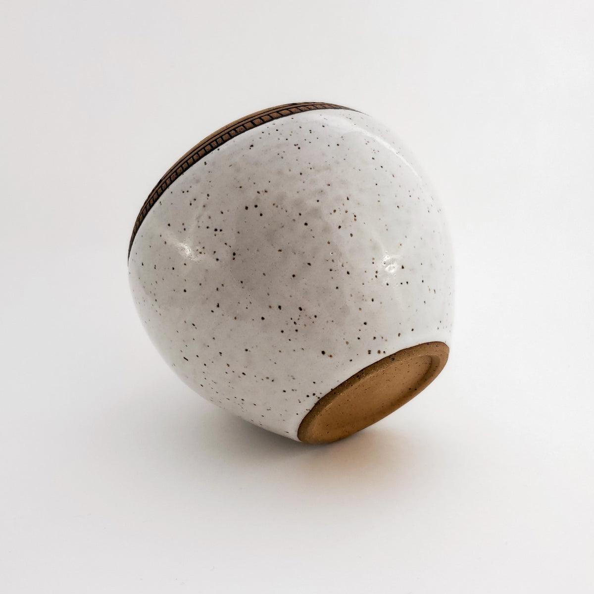 Medium Speckled Cat Vase