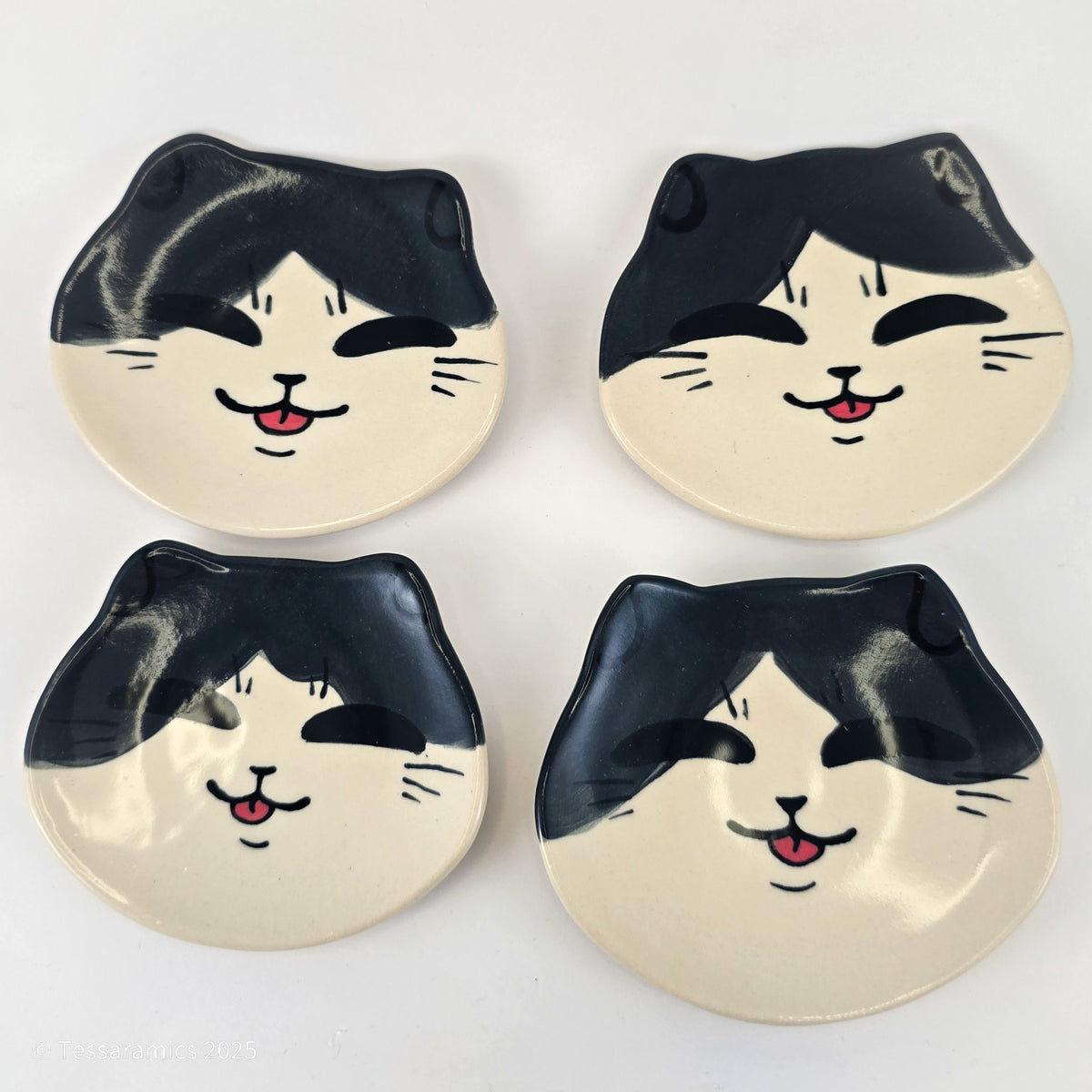 Tuxedo Cat Head Ring Dish *