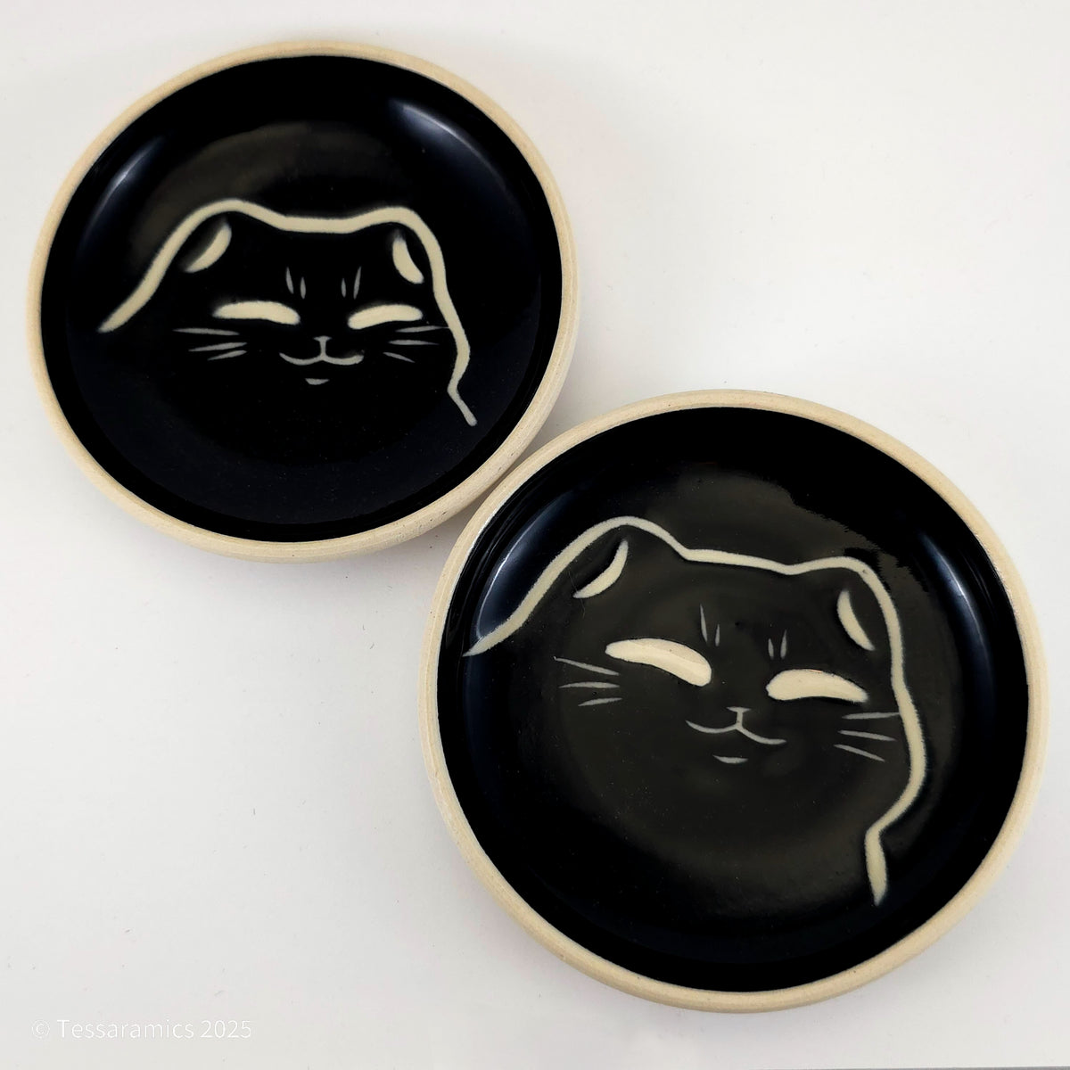 Content Cat Ring Dish*