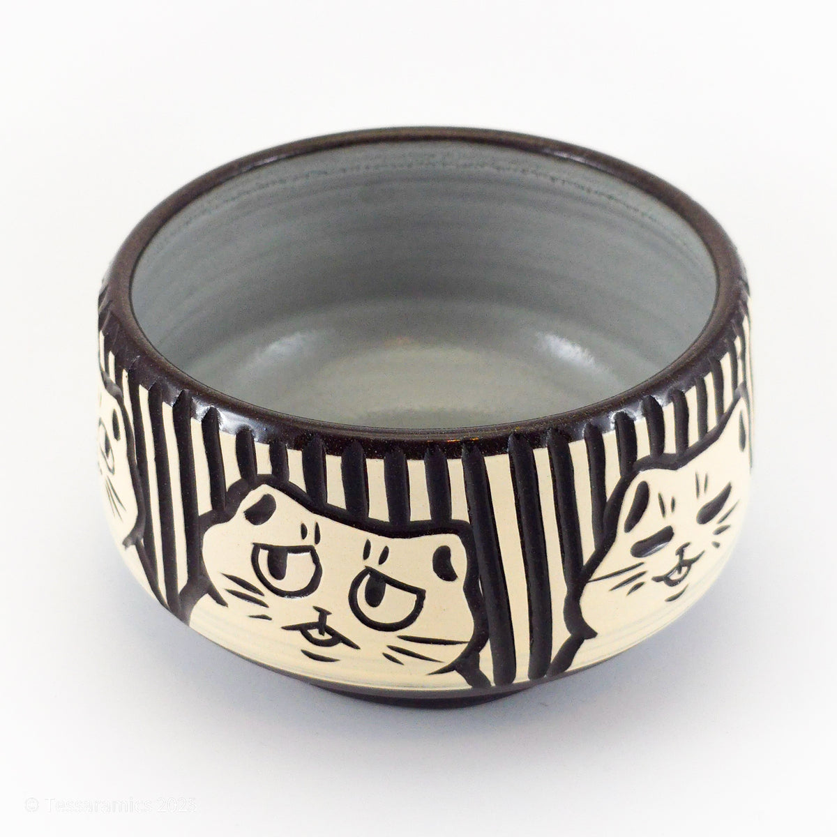 Medium Bowl With Cats