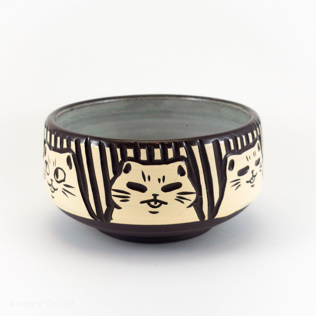 Medium Bowl With Cats