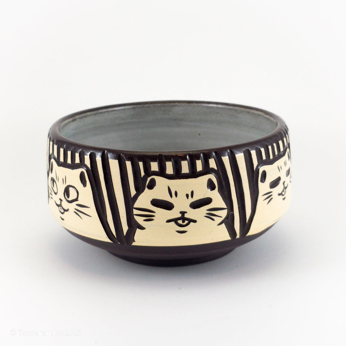 Medium Bowl With Cats