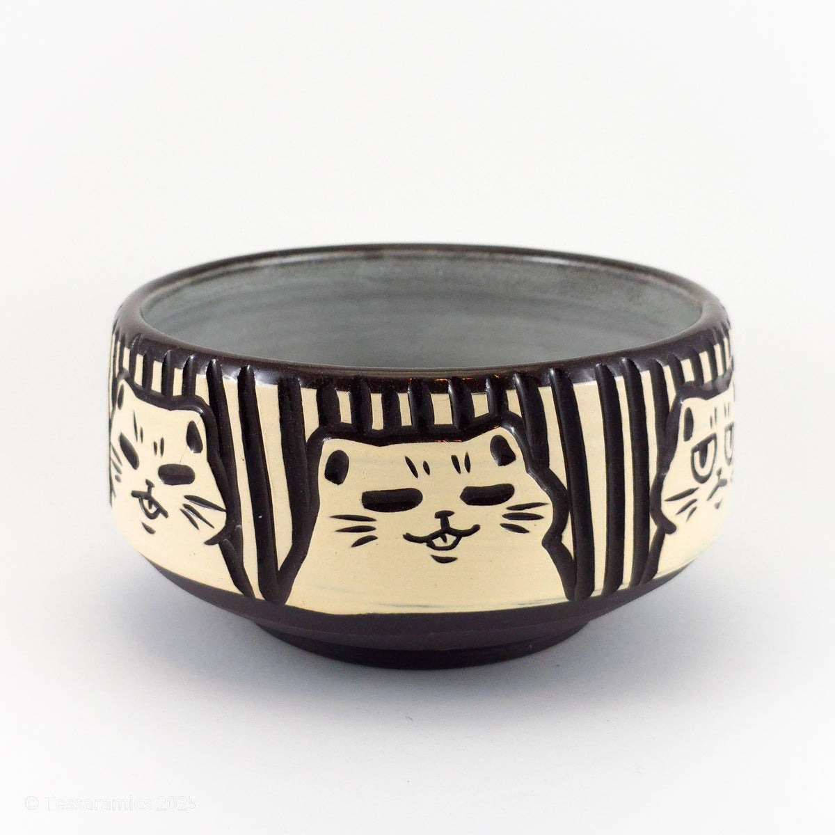 Medium Bowl With Cats
