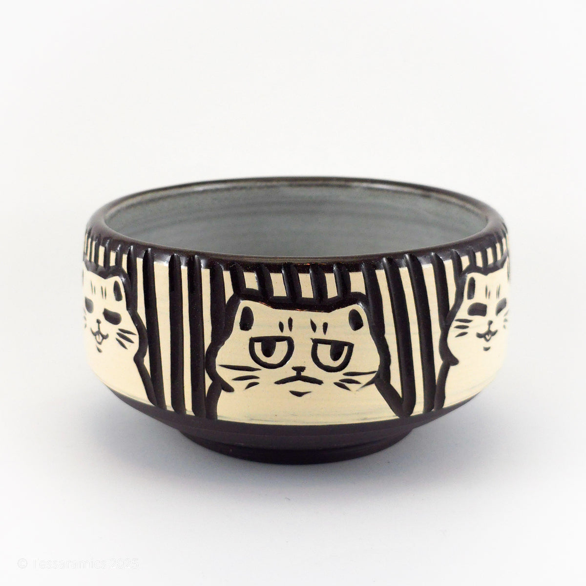 Medium Bowl With Cats