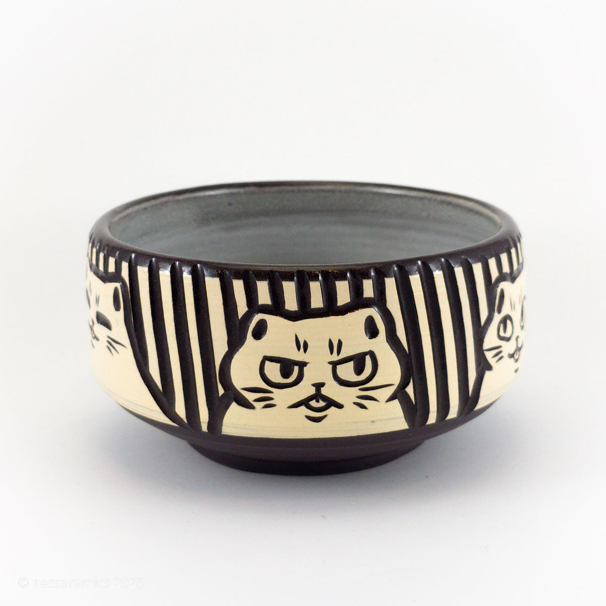 Medium Bowl With Cats