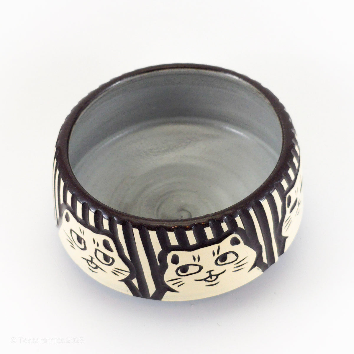 Medium Bowl With Cats