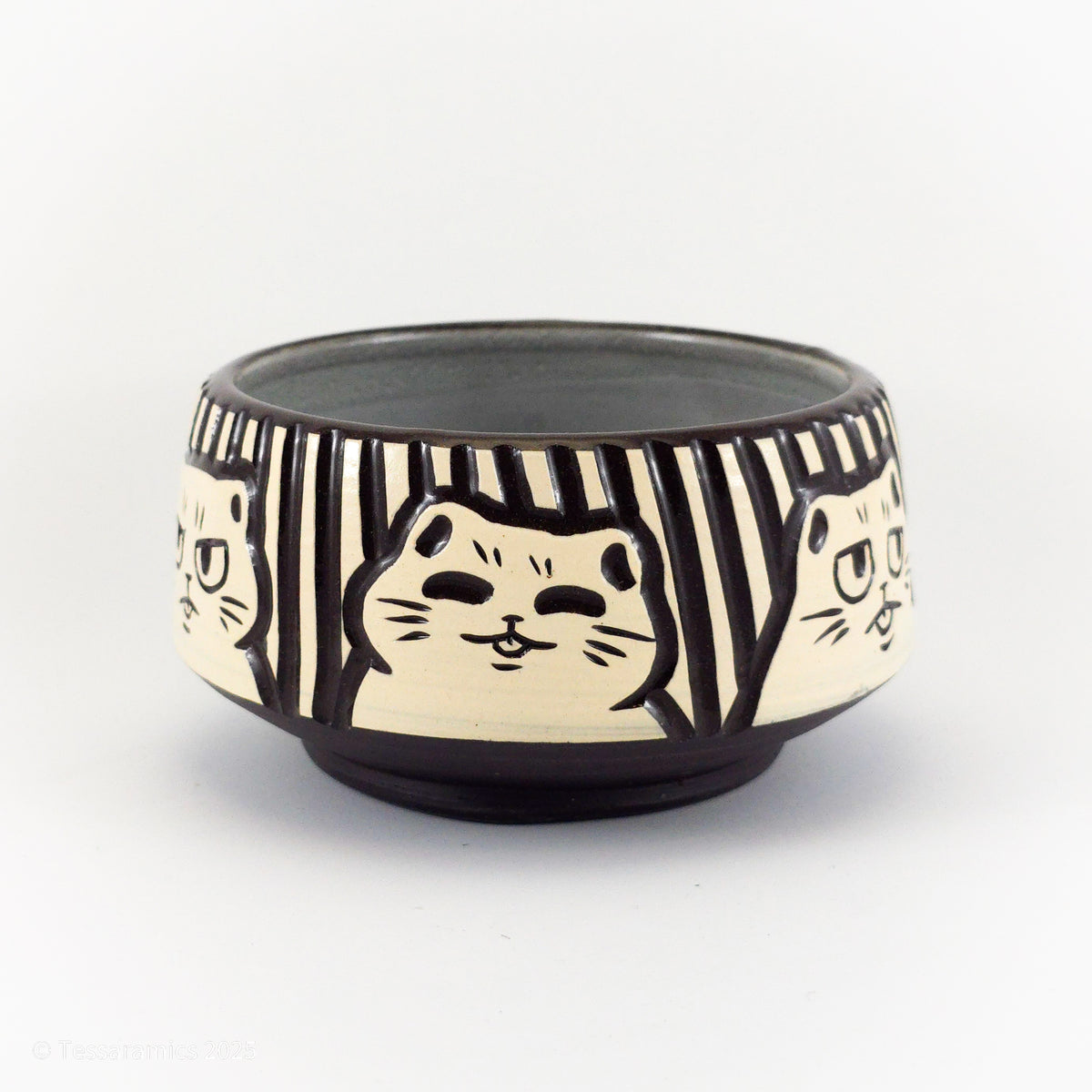 Medium Bowl With Cats