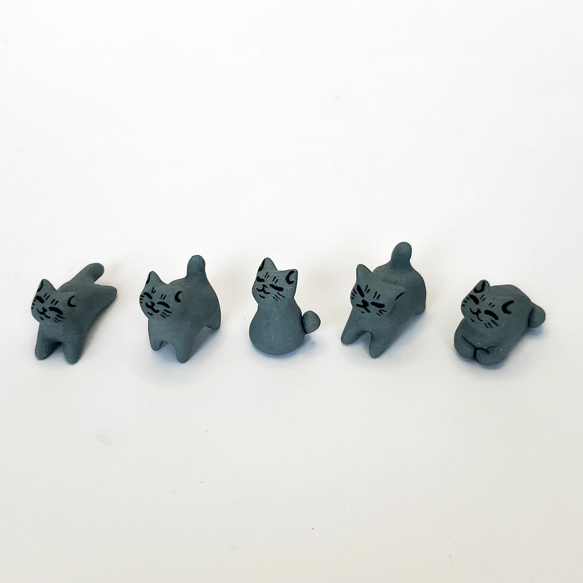 Set of 5 VERY Tiny Grey Cats*