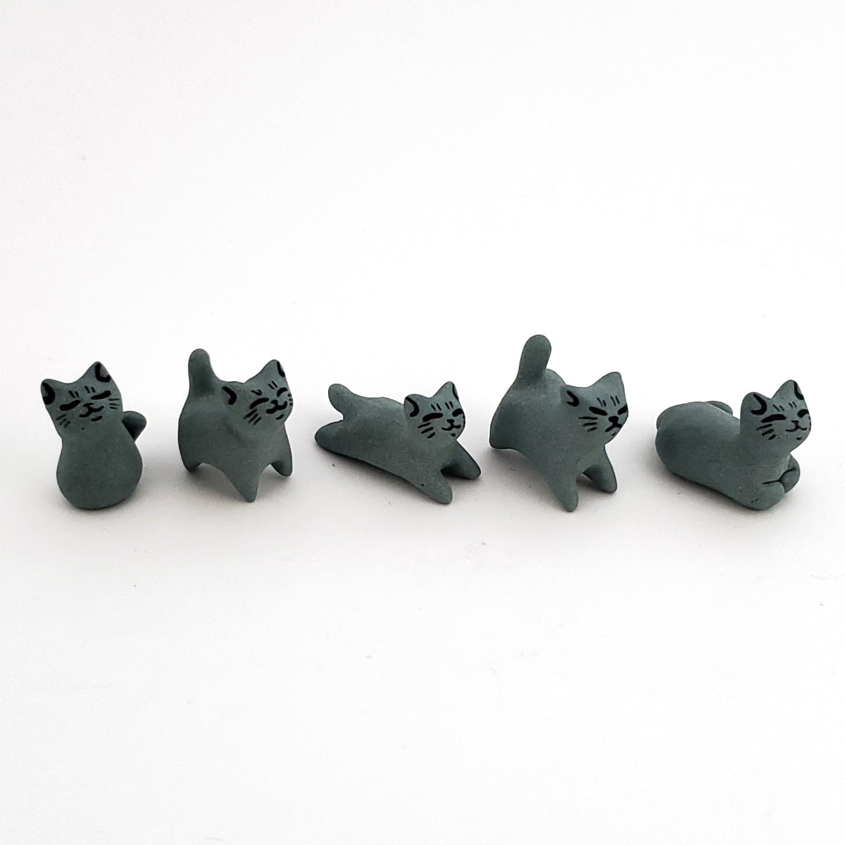 Set of 5 VERY Tiny Grey Cats*